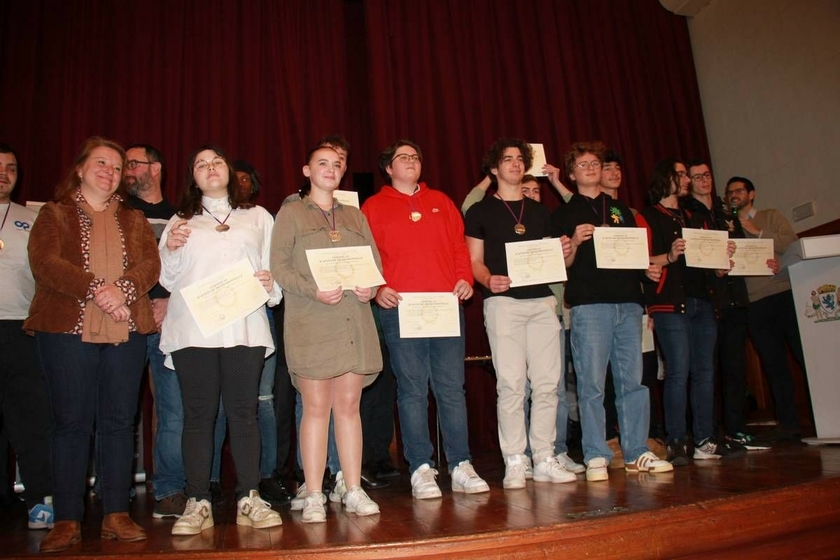 élèves lors de la cérémonie de diplôme