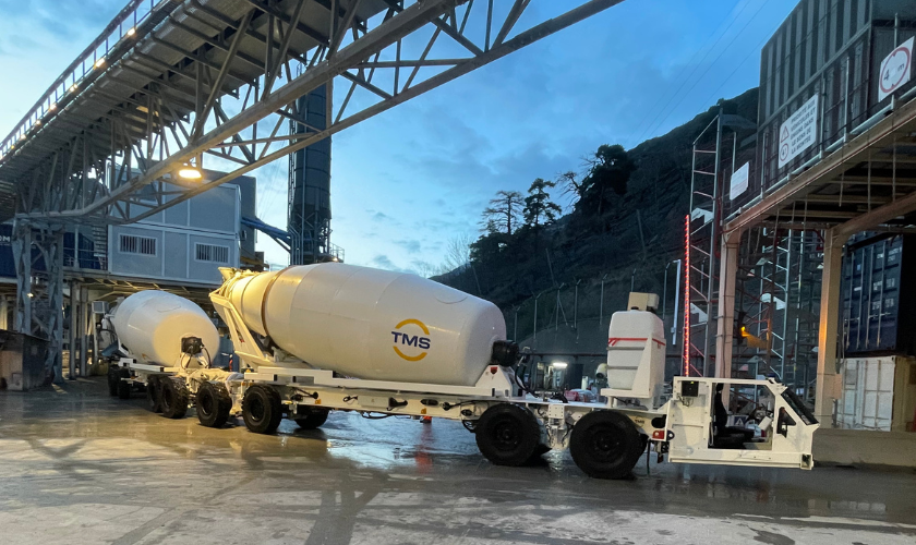 The multiservice vehicle operating